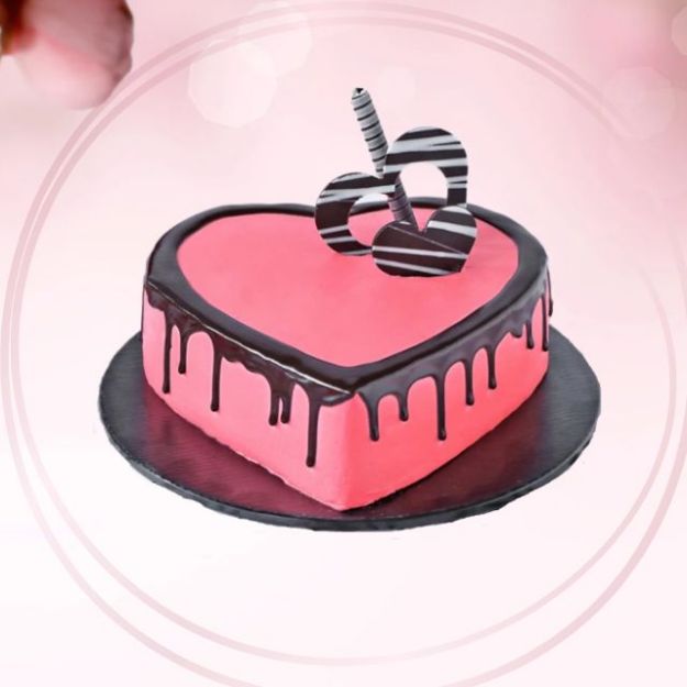 Love Confessing Choco Strawberry Heart Shape Cake