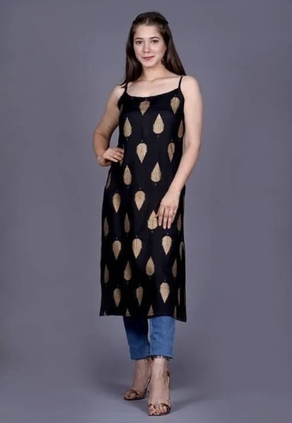 Buy Stylum Women Solid Maroon Rayon Strap Kurta Pant Set Online at Best  Prices in India - JioMart.